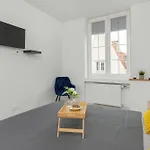 Heart Of Old Town Cozy By Renters * 그단스크