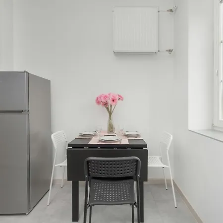 Cosy In Center By Renters Appartement Gdańsk