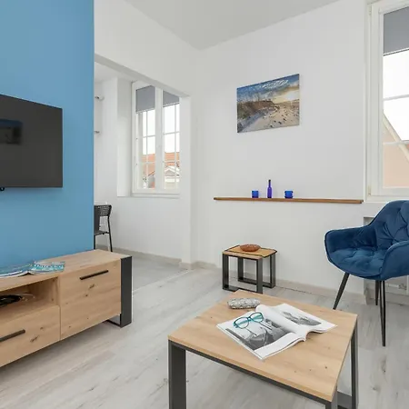 Cosy In Center By Renters Gdansk