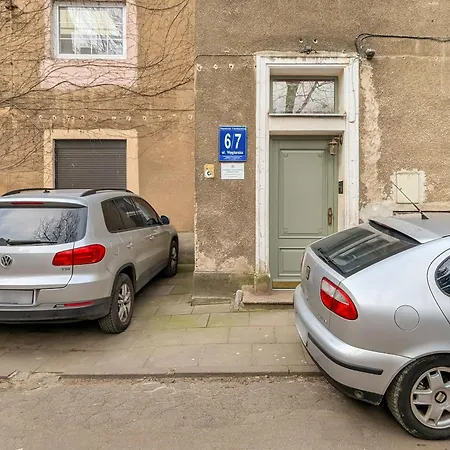 Cosy In Center By Renters * Gdansk